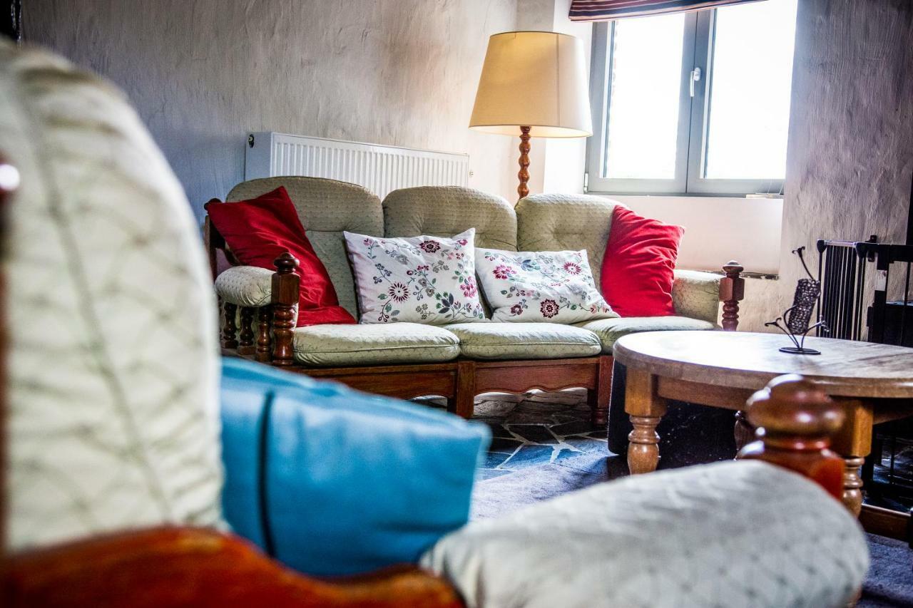 La Retiree Villa Grimbiémont Exteriör bild