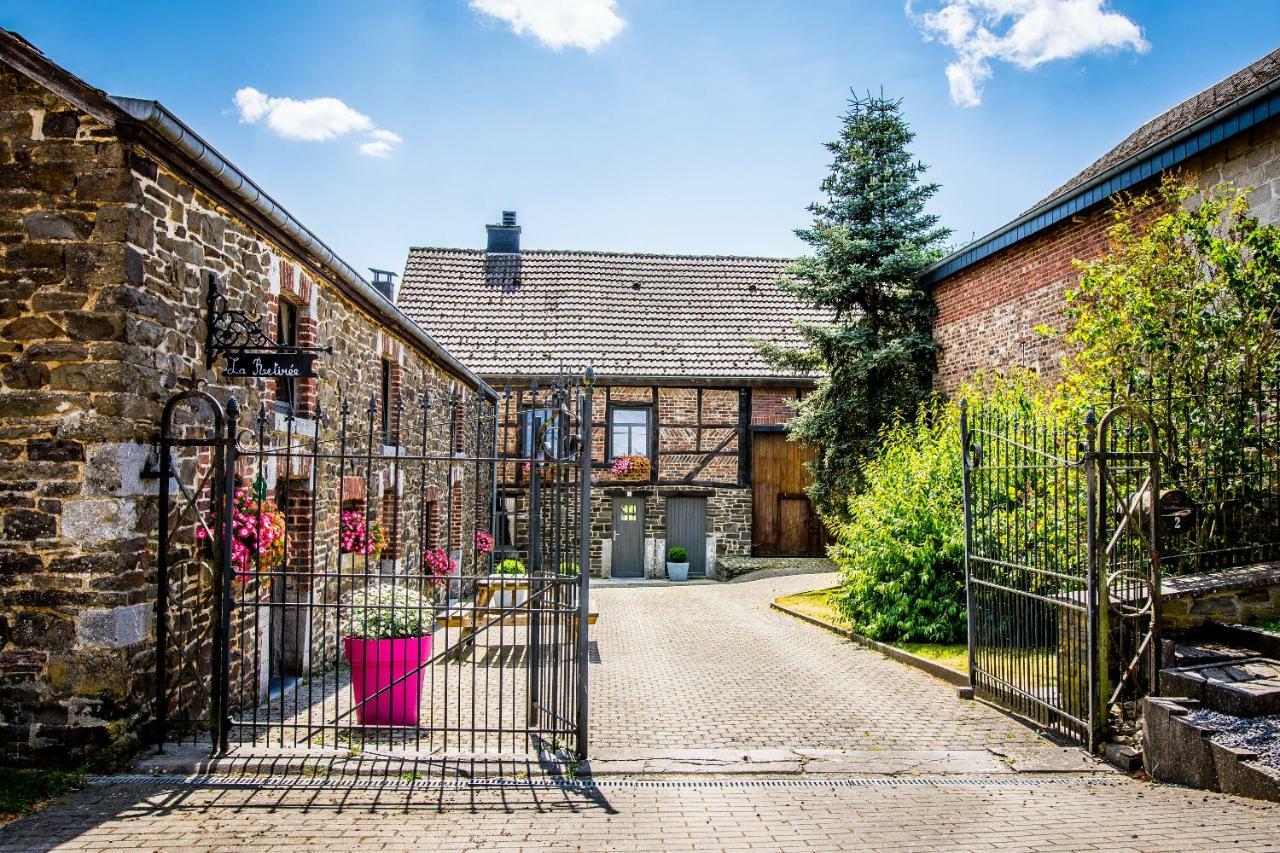 La Retiree Villa Grimbiémont Exteriör bild