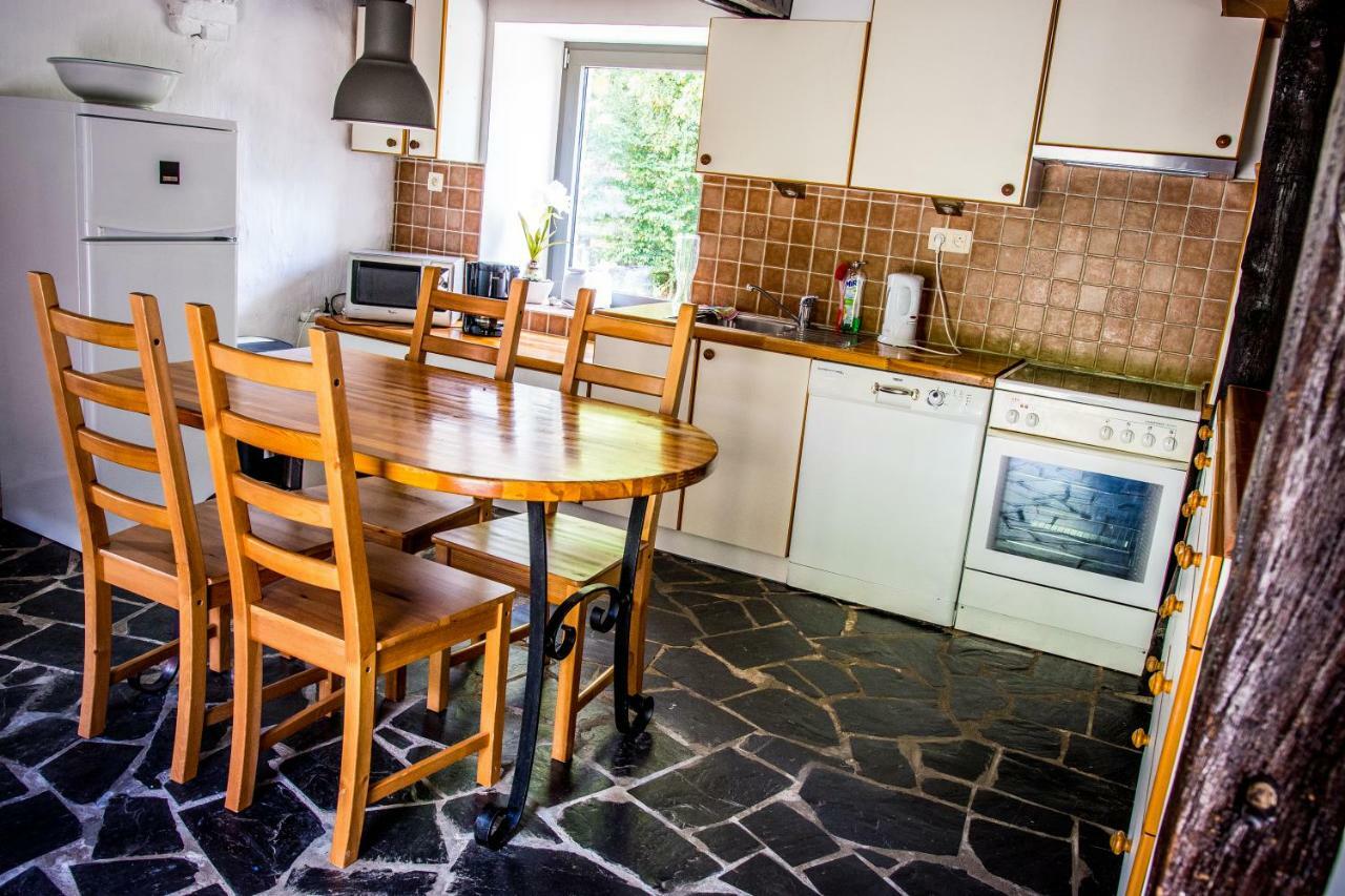 La Retiree Villa Grimbiémont Exteriör bild